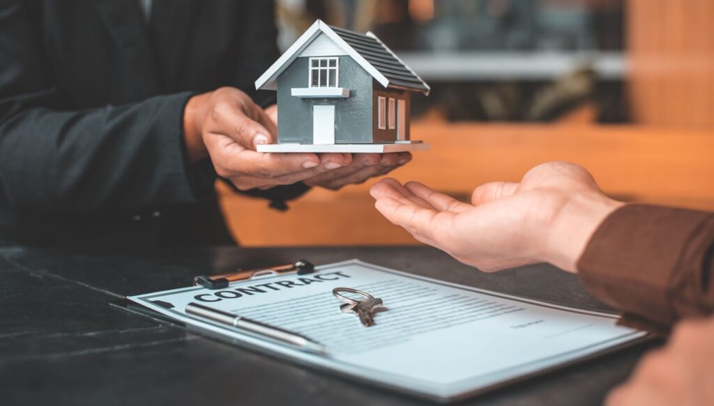 3 Due-Diligence Steps Every Property Buyer Should Take, From Contracts to Mosman Tree Removal